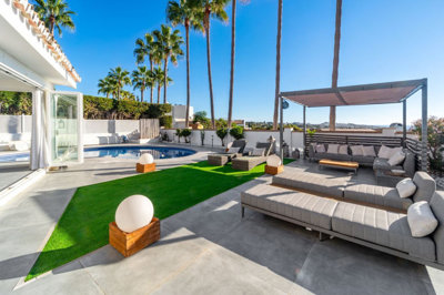 8-e64a9055bba3e77ac8aca3b893cdf826