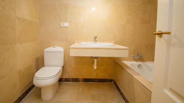 Image No.19-2 Bed Apartment for sale