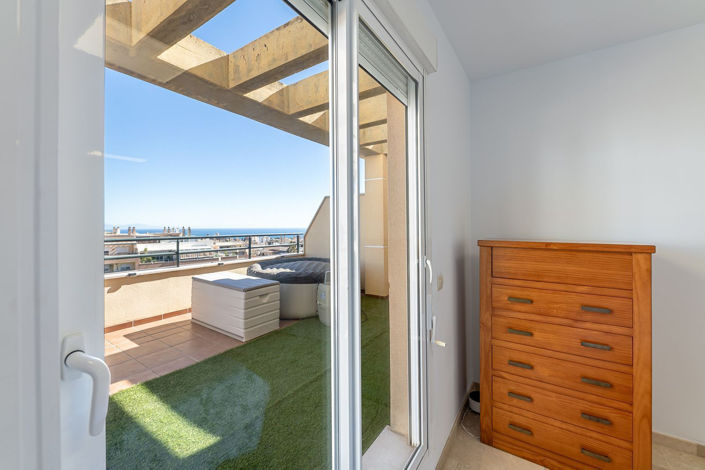 Image No.8-4 Bed Apartment for sale