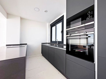 11-20939a0134ad724a8cb2a801094d15a4