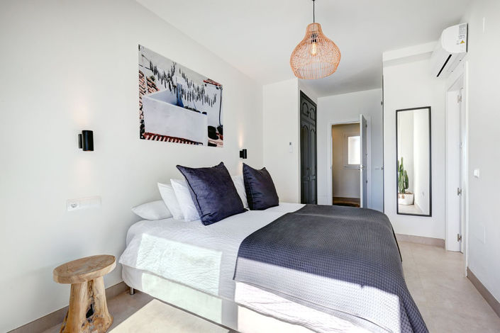 Image No.19-2 Bed Apartment for sale