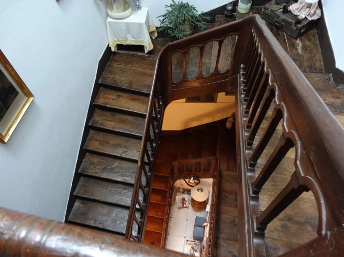 Image No.12-6 Bed House for sale