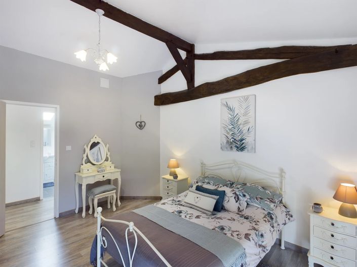 Image No.13-9 Bed House for sale