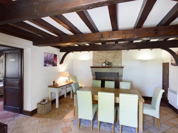 Image No.6-9 Bed House for sale