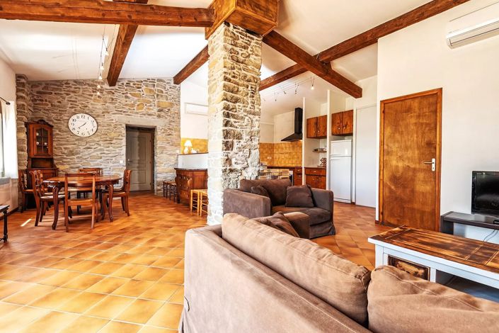 Image No.4-15 Bed House for sale