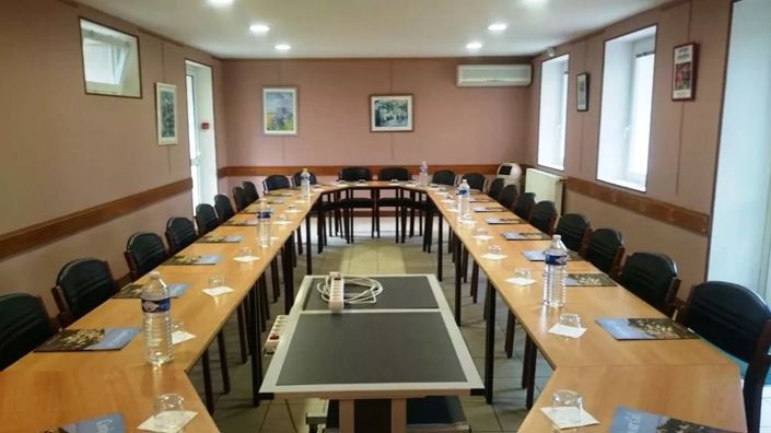 Image No.15-30 Bed House for sale