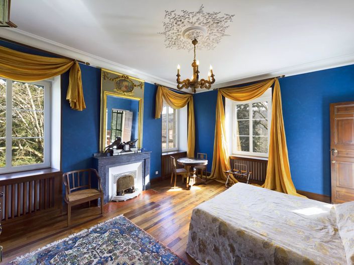 Image No.9-30 Bed House for sale