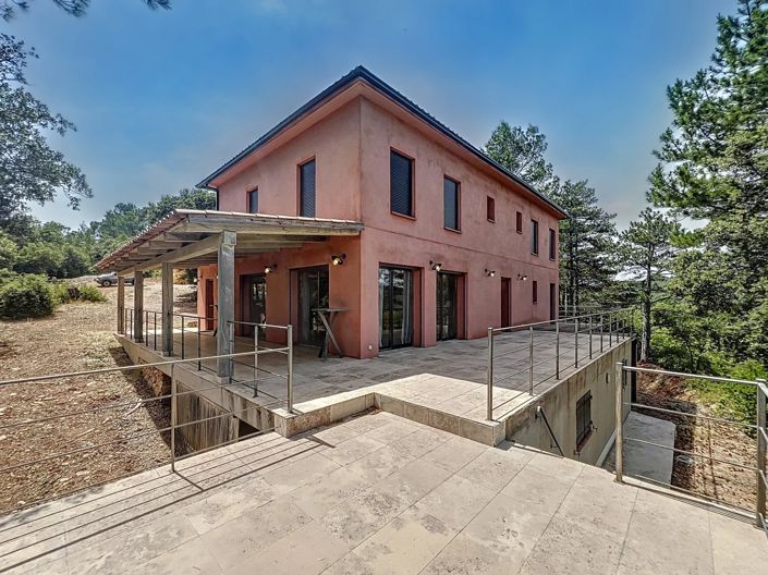 Image No.7-12 Bed House for sale