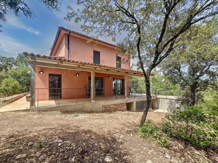 Image No.8-12 Bed House for sale