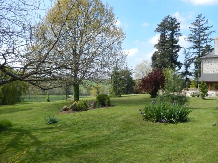 Image No.15-7 Bed House for sale