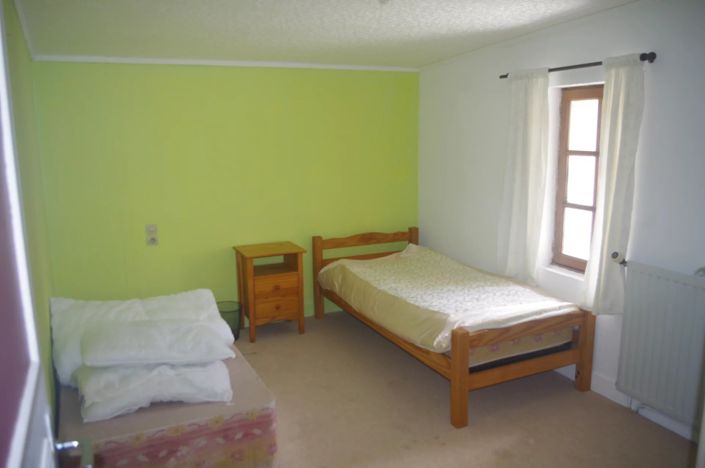 Image No.14-9 Bed House for sale