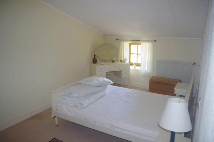 Image No.15-9 Bed House for sale