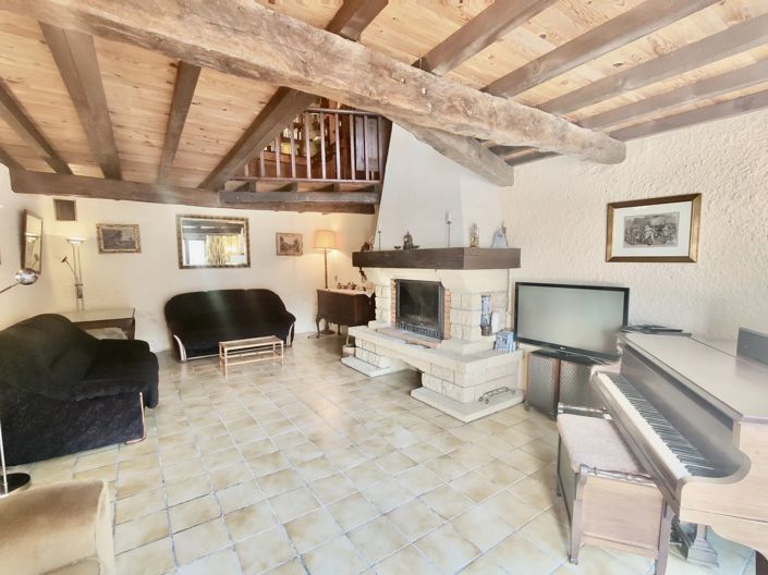 Image No.3-7 Bed House for sale