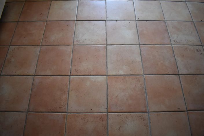 Image No.9-1 Bed House for sale