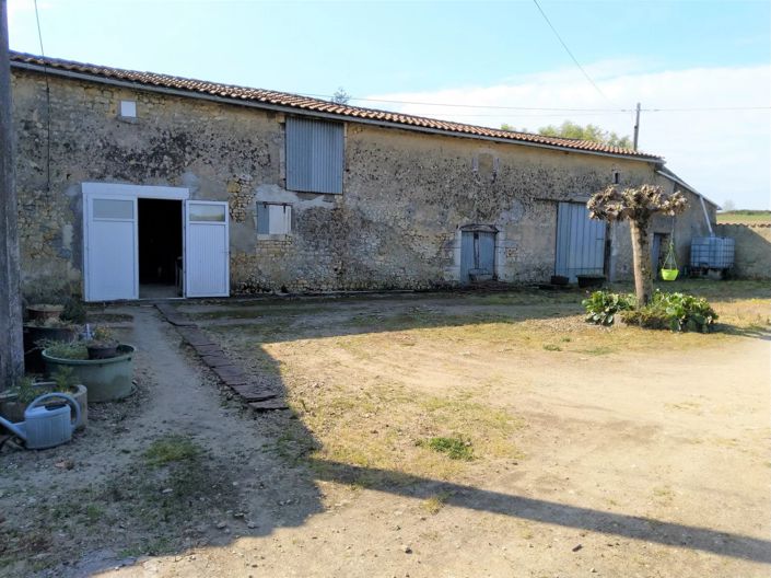 Image No.4-5 Bed House for sale