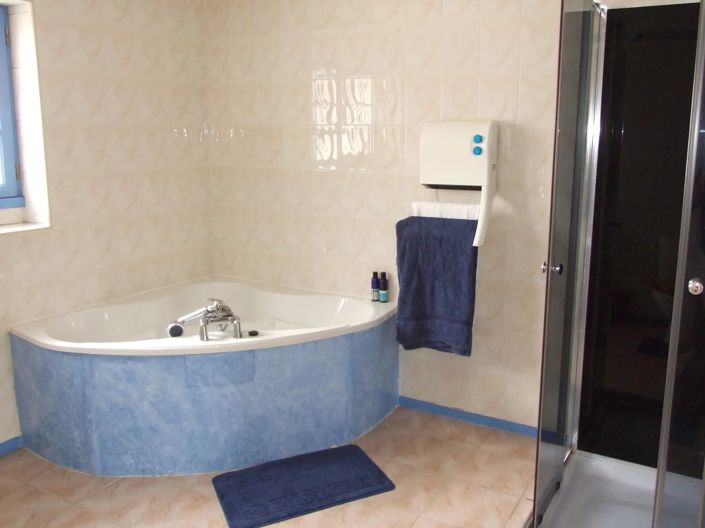 Image No.14-5 Bed House for sale