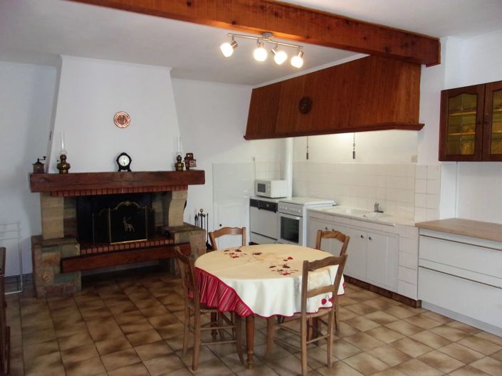 Image No.5-3 Bed Village House for sale