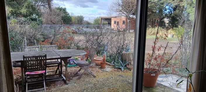 Image No.9-6 Bed House for sale