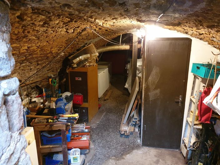 Image No.11-5 Bed House for sale