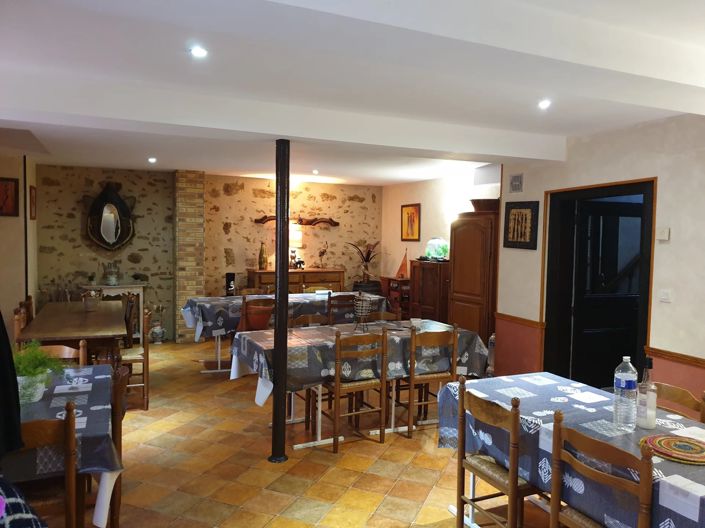 Image No.5-5 Bed House for sale