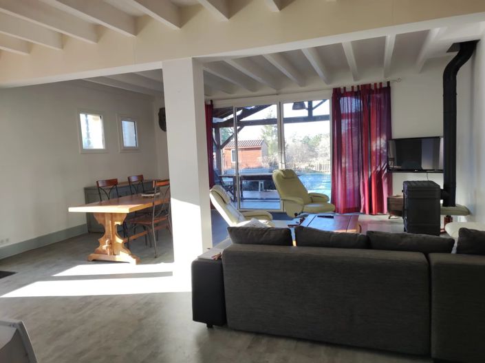 Image No.5-10 Bed House for sale