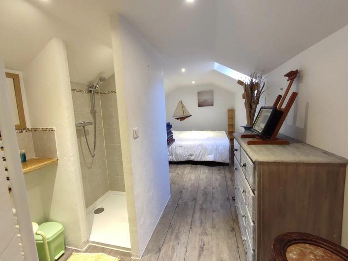 Image No.9-10 Bed House for sale