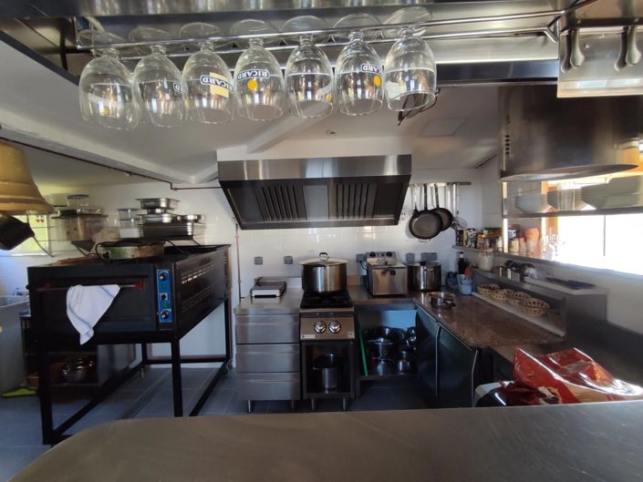 Image No.15-10 Bed House for sale