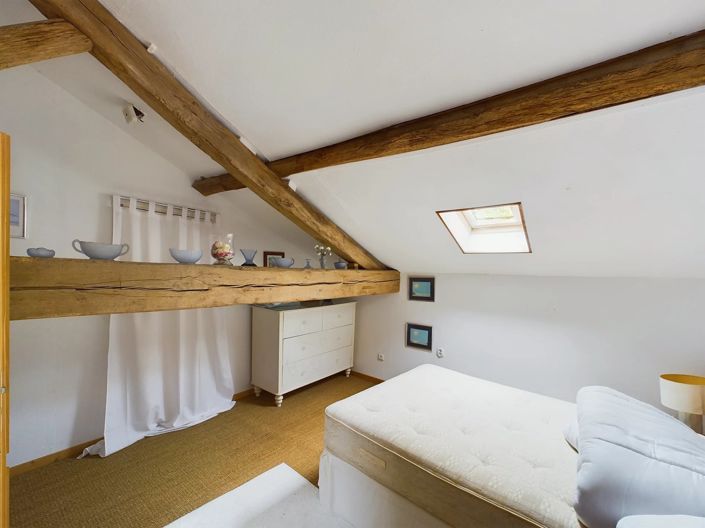 Image No.10-3 Bed Village House for sale