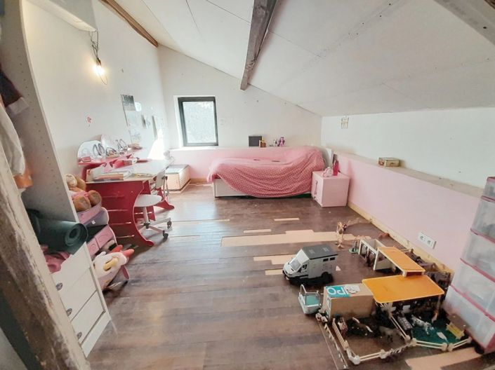 Image No.14-6 Bed House for sale