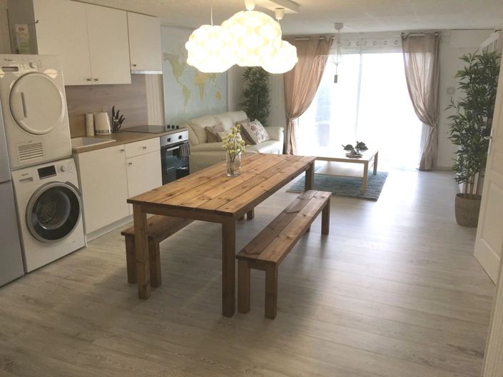 Image No.6-5 Bed House for sale