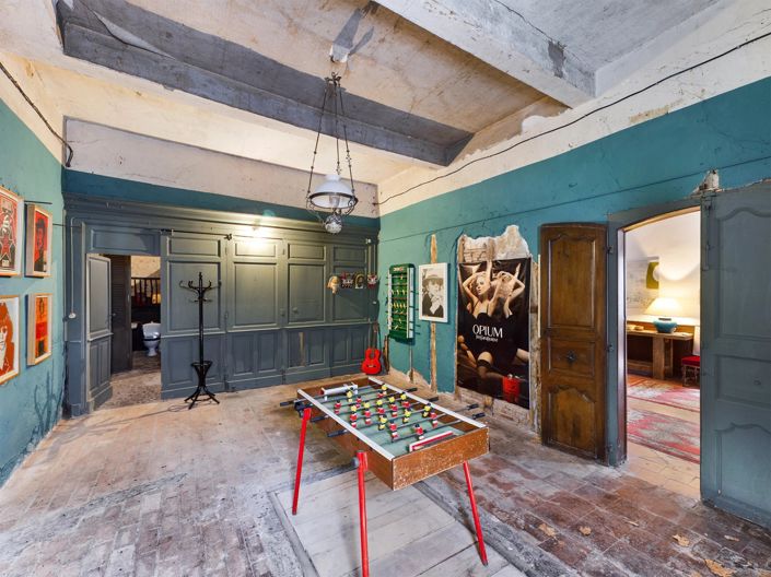 Image No.10-3 Bed House for sale