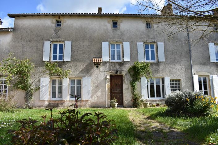 Image No.1-6 Bed House for sale