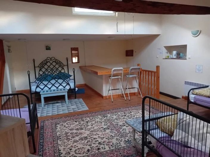 Image No.10-3 Bed House for sale