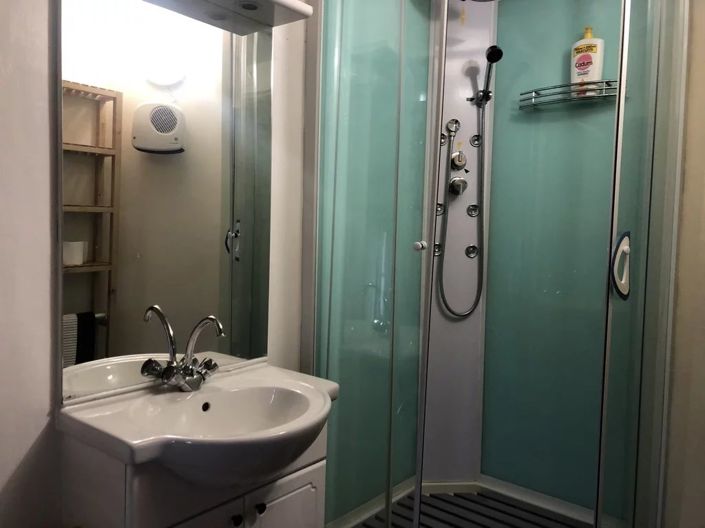 Image No.6-3 Bed House for sale