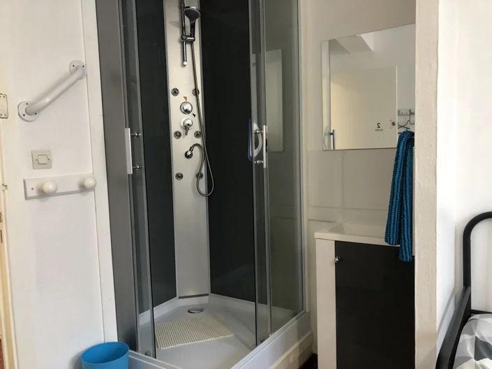 Image No.8-3 Bed House for sale