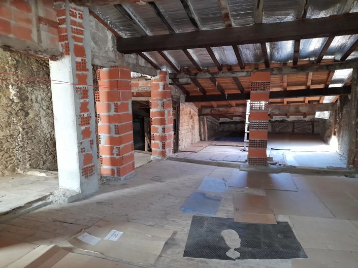 Image No.14-3 Bed House for sale