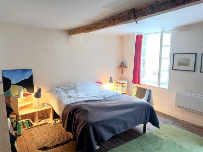 Image No.11-10 Bed House for sale