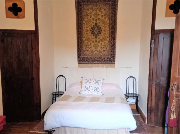 Image No.12-10 Bed House for sale