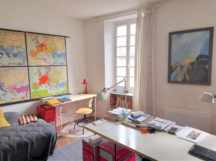 Image No.5-10 Bed House for sale