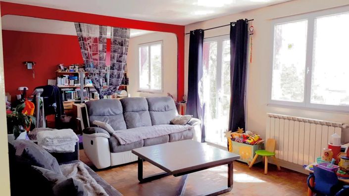 Image No.3-6 Bed House for sale