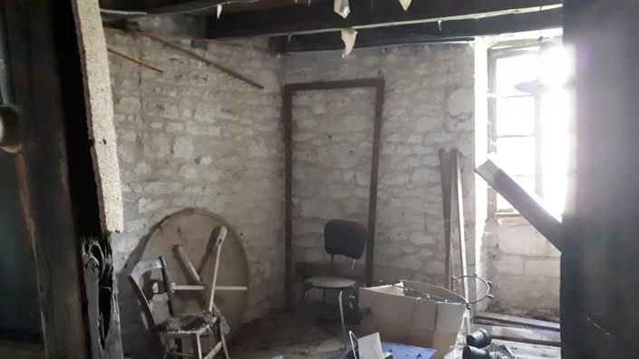 Image No.11-House for sale