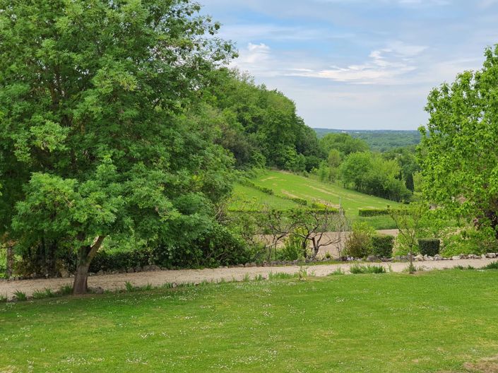 Image No.15-3 Bed Village House for sale