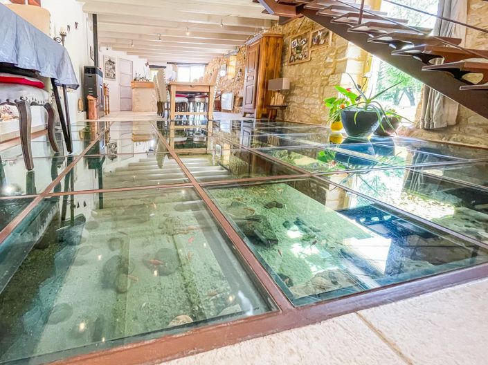 Image No.9-5 Bed House for sale