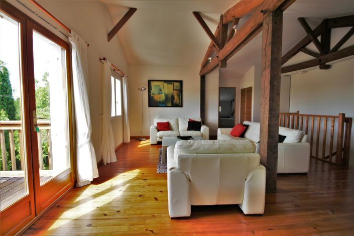 Image No.5-6 Bed House for sale