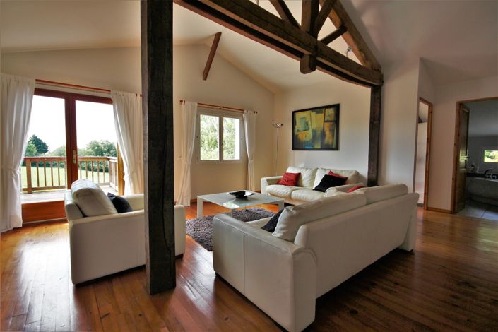 Image No.4-6 Bed House for sale