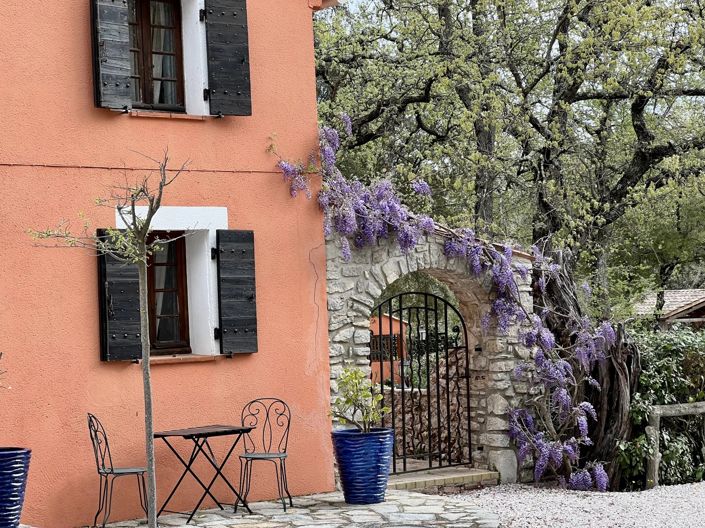 Image No.7-10 Bed Property for sale