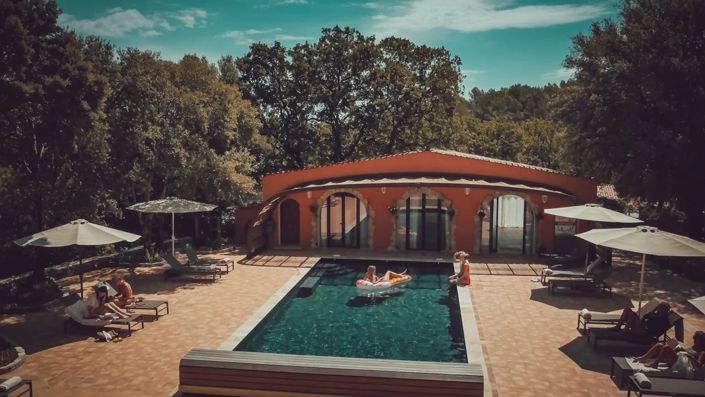 Image No.9-10 Bed Property for sale