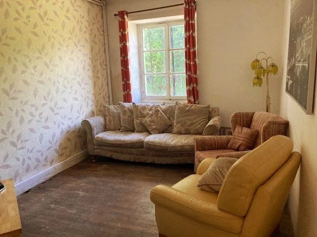 Image No.9-5 Bed House for sale