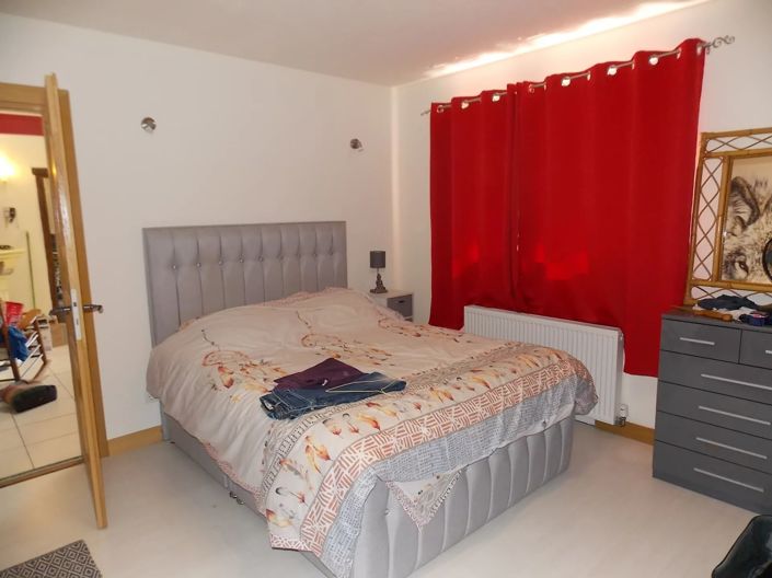 Image No.8-4 Bed Farmhouse for sale