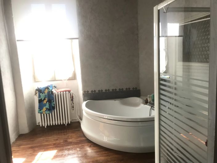 Image No.7-3 Bed House for sale